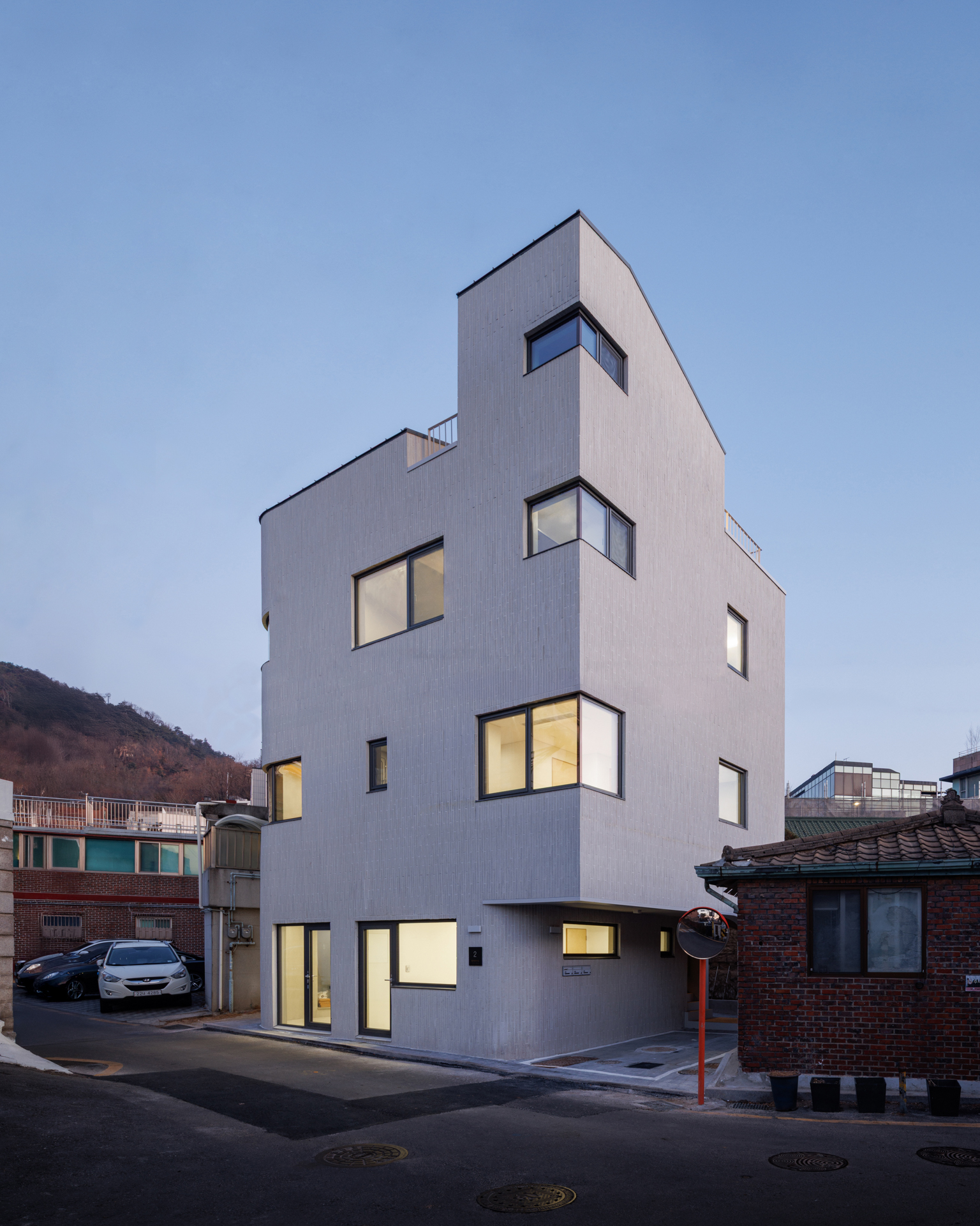 0E7A0383_수정-2.jpg